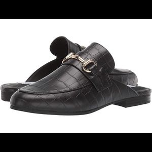 Steve Madden Kandi Crocodile Mule